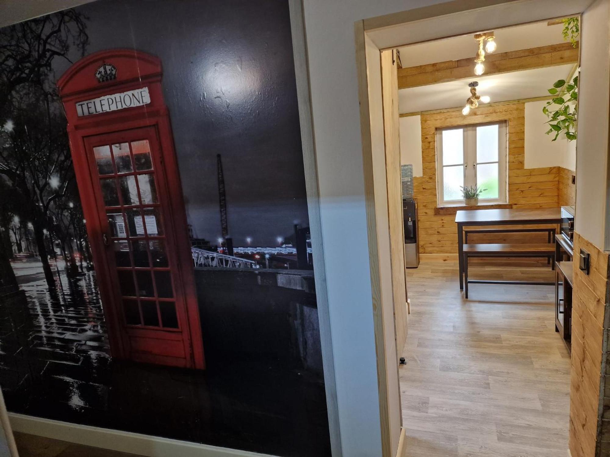 Greenhithe Two-Bedroom Cosy Country Lodge With Private Patio מראה חיצוני תמונה