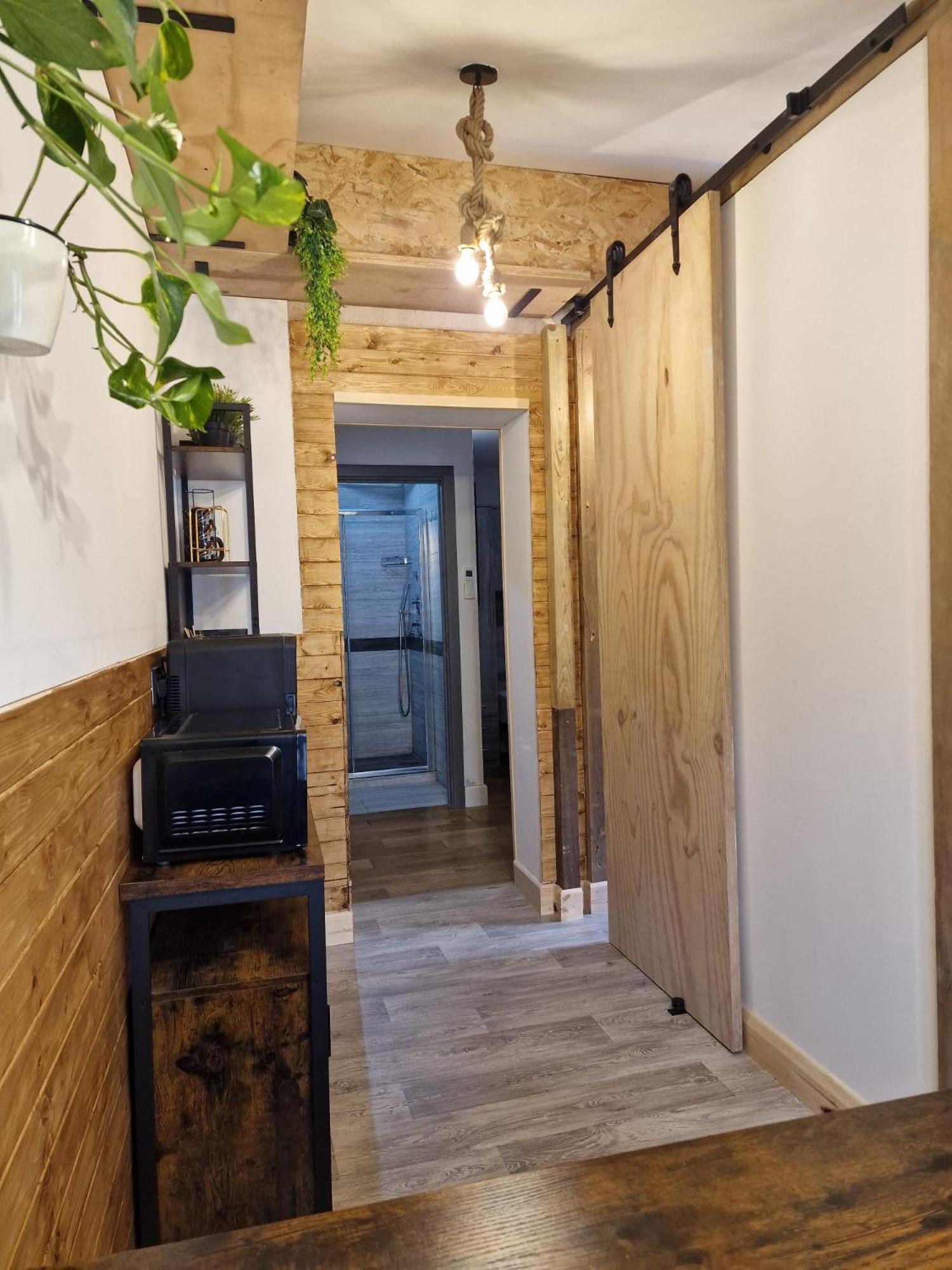 Greenhithe Two-Bedroom Cosy Country Lodge With Private Patio מראה חיצוני תמונה