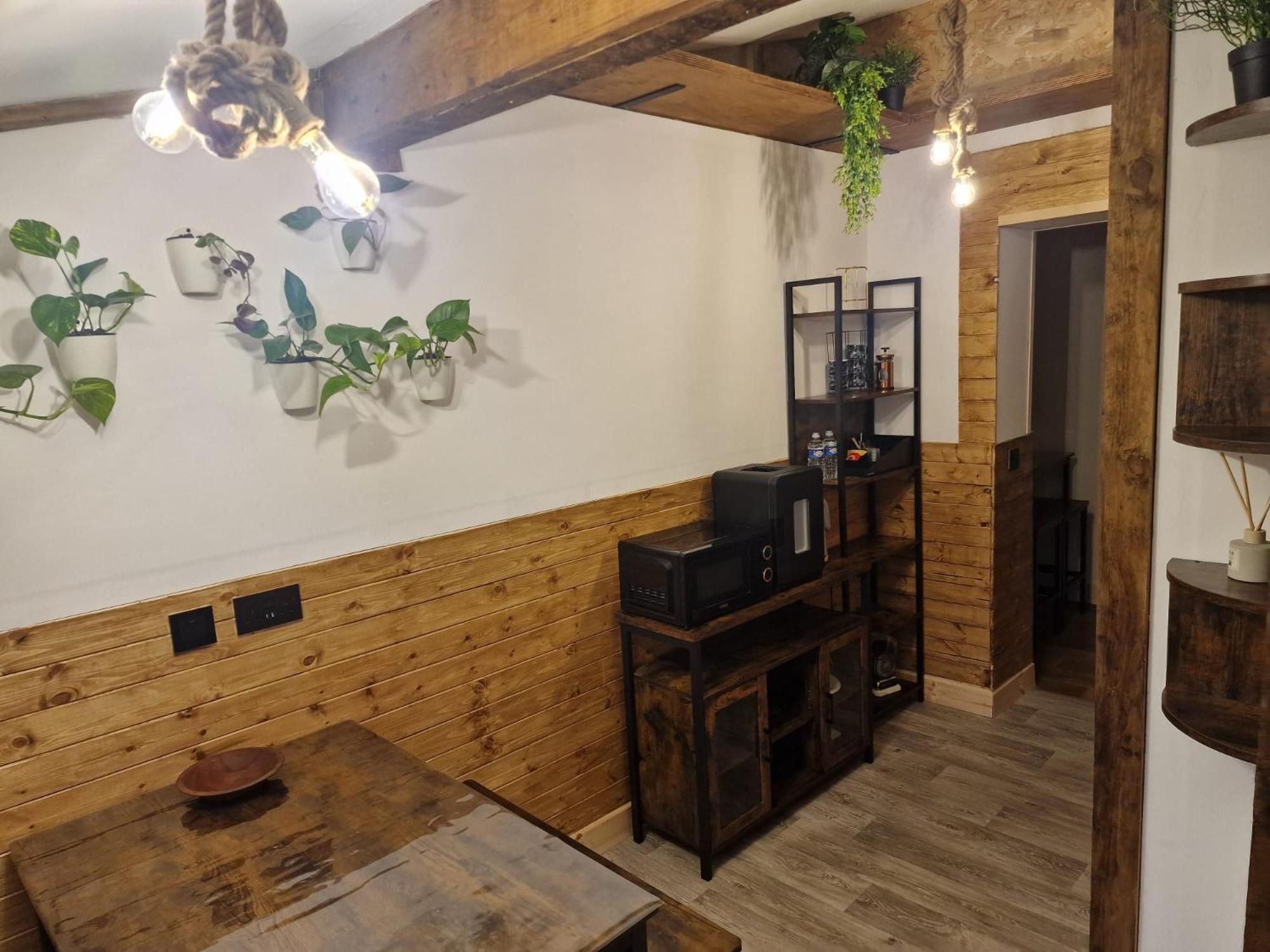 Greenhithe Two-Bedroom Cosy Country Lodge With Private Patio מראה חיצוני תמונה